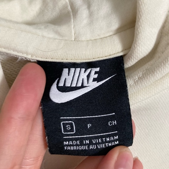 Nike Icon Clash Cream Boxy Sweatshirt with Tie Front Size Small - Picture 2 of 5